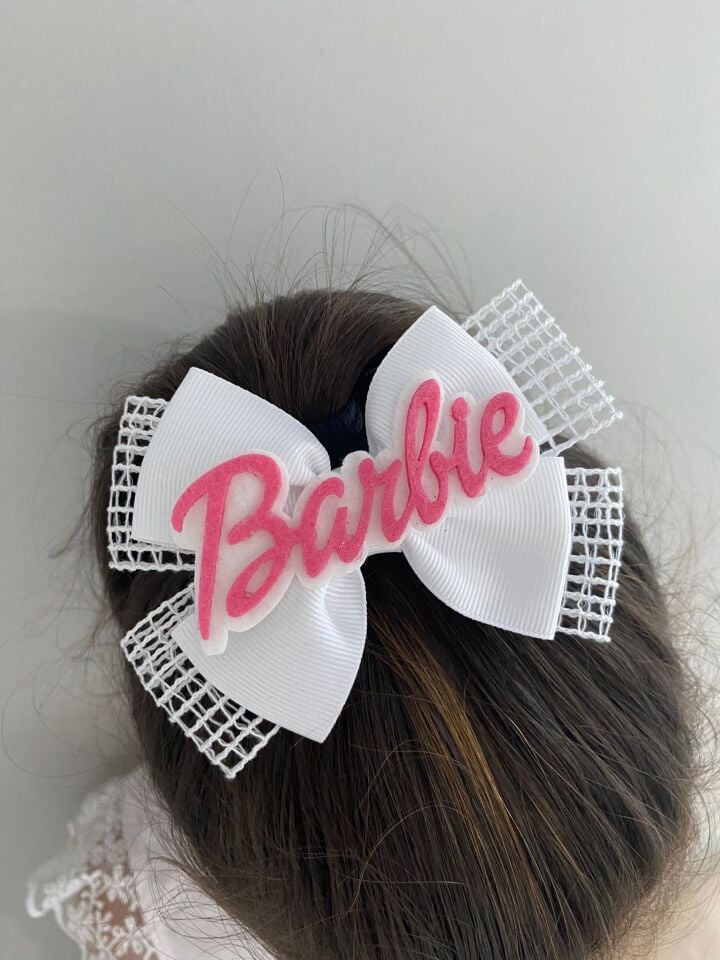 Beyaz Barbie Toka